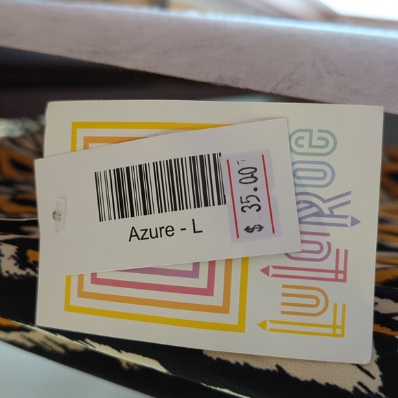 LuLaRoe Azure Skirt NWT Size Large - Black and Gold - Picture 3 of 3